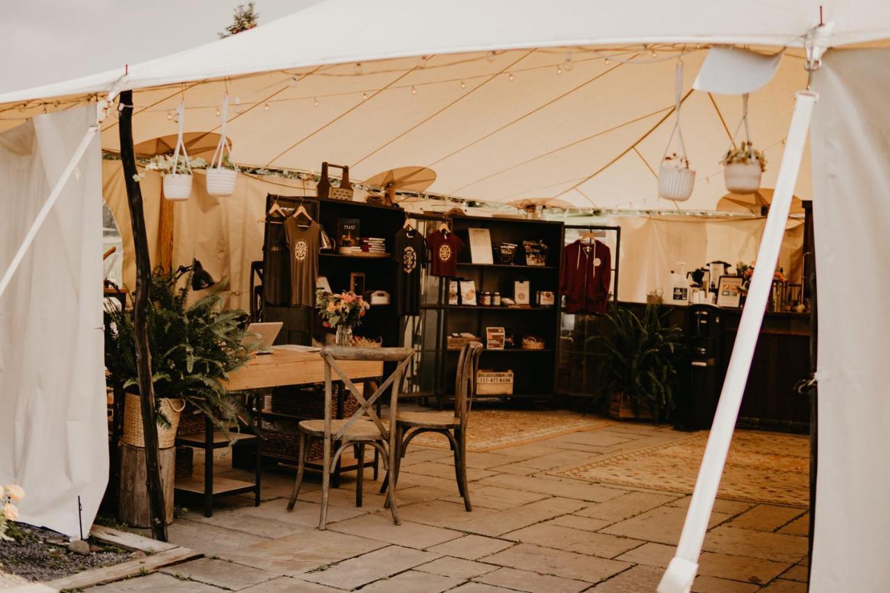 Firelight Camps Hotel Итака Екстериор снимка