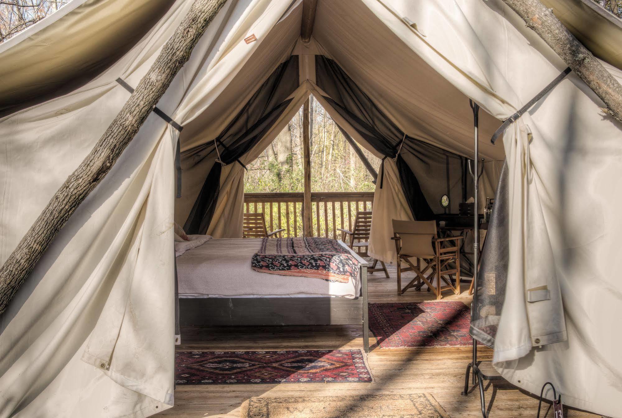 Firelight Camps Hotel Итака Екстериор снимка