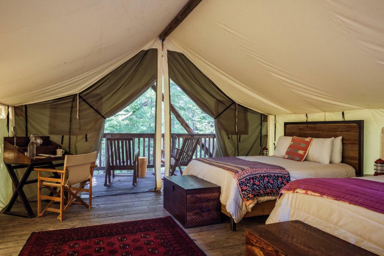 Firelight Camps Hotel Итака Екстериор снимка