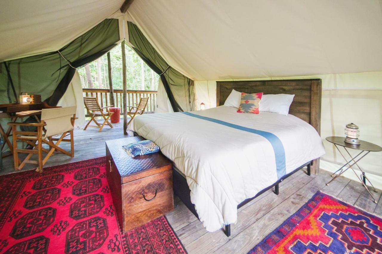 Firelight Camps Hotel Итака Екстериор снимка
