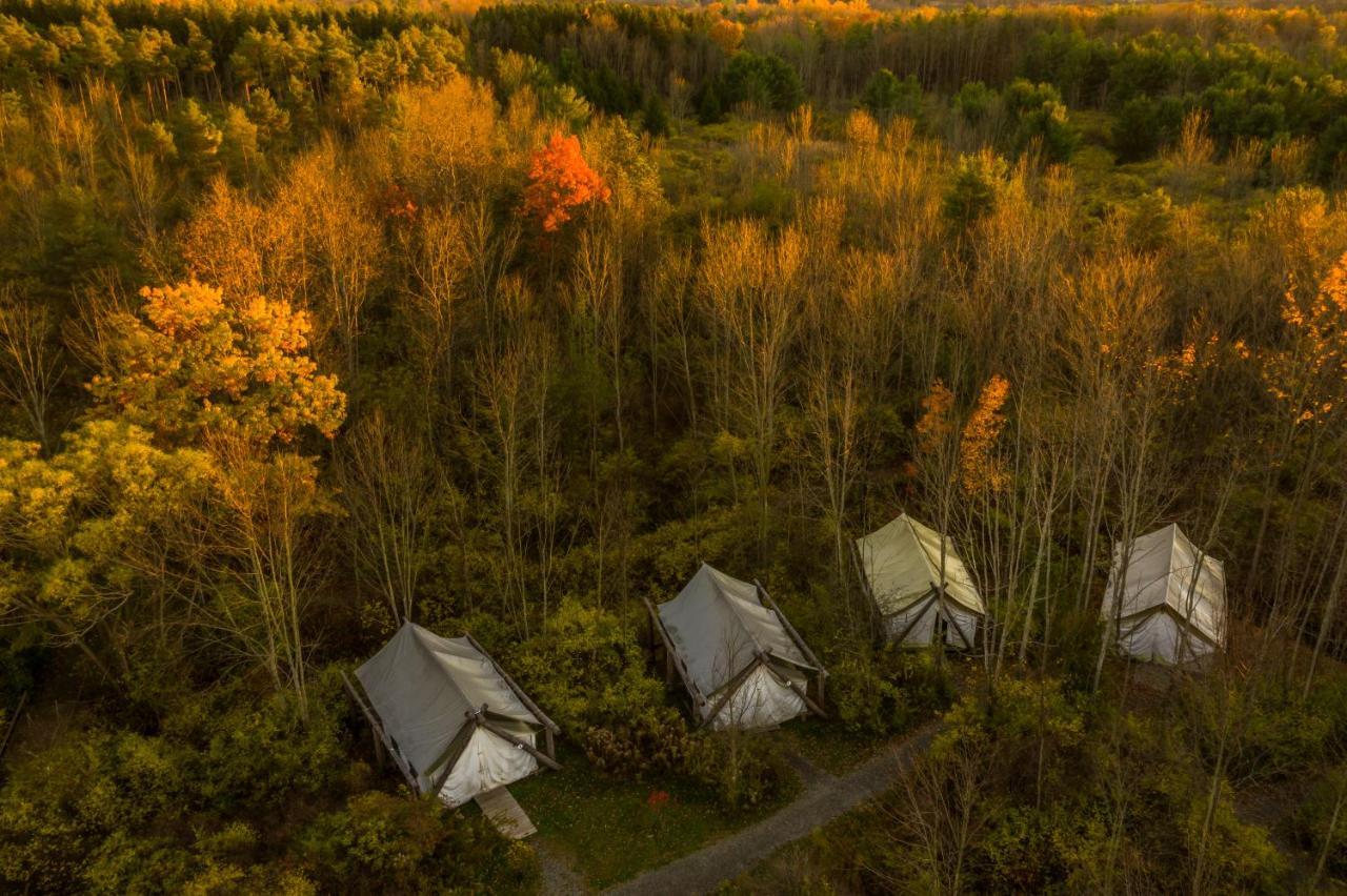 Firelight Camps Hotel Итака Екстериор снимка